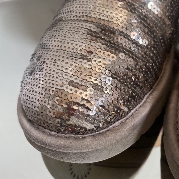 Ugg Australia silver metallic sparkly limited edition sequined boots - Picture 7 of 10